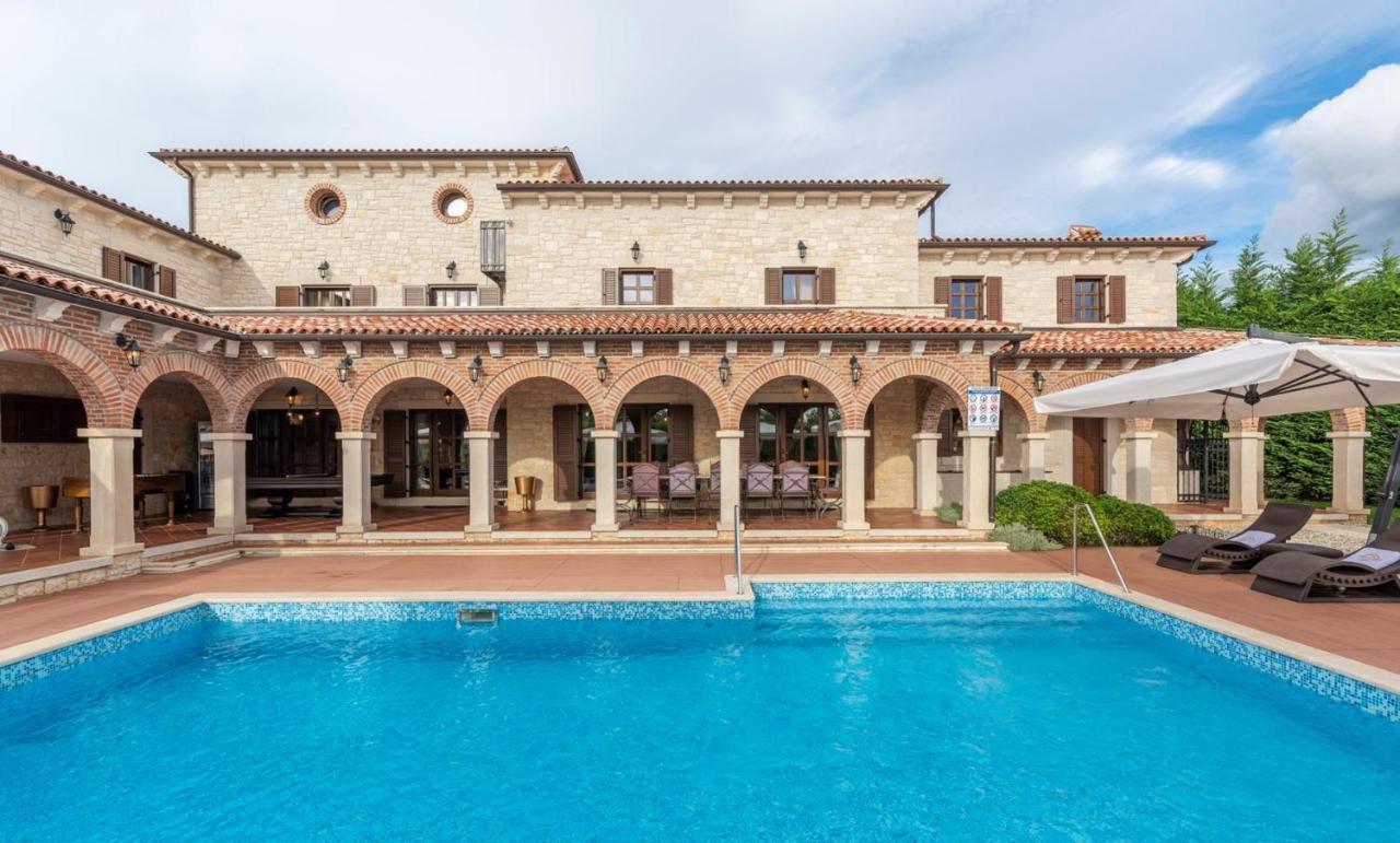 Villa Carolus-Luxurious Istrian Villa Barat  Exterior foto